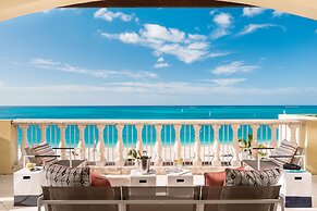 Grace Bay Club