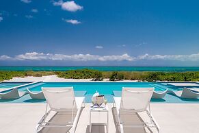 Grace Bay Club