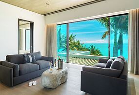 Grace Bay Club