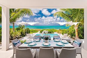 Grace Bay Club
