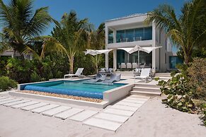 Grace Bay Club