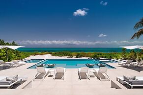 Grace Bay Club