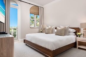 Grace Bay Club