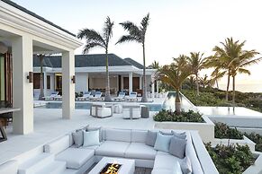 Grace Bay Club