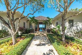 Grace Bay Club