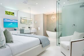 Grace Bay Club