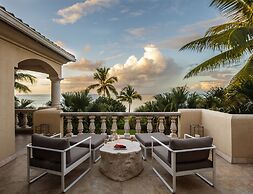 Grace Bay Club