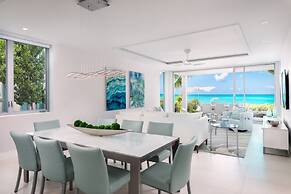 Grace Bay Club