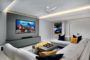 Grace Bay Club