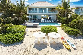 Grace Bay Club