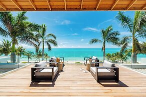 Grace Bay Club