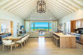Grace Bay Club