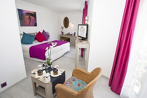 CRISTAL HOTEL & SPA