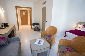 CRISTAL HOTEL & SPA