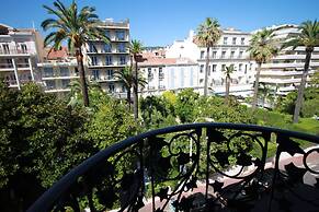 CRISTAL HOTEL & SPA