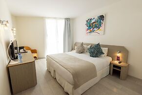 CRISTAL HOTEL & SPA