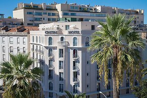 CRISTAL HOTEL & SPA