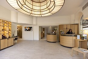 CRISTAL HOTEL & SPA