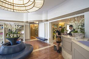 CRISTAL HOTEL & SPA