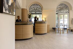 CRISTAL HOTEL & SPA