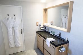 CRISTAL HOTEL & SPA