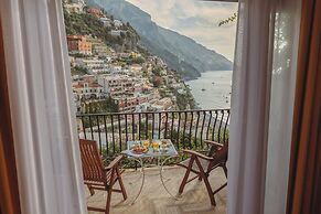 Poseidon Hotel