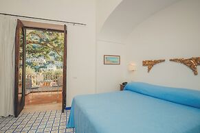 Poseidon Hotel