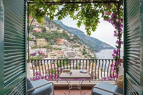 Poseidon Hotel