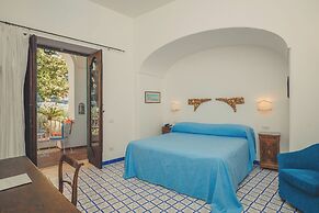 Poseidon Hotel