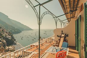 Poseidon Hotel