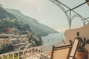 Poseidon Hotel