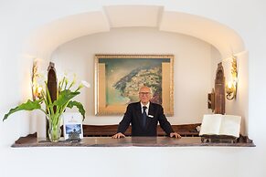 Poseidon Hotel