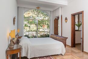 Poseidon Hotel