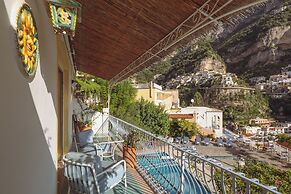 Poseidon Hotel