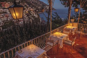 Poseidon Hotel
