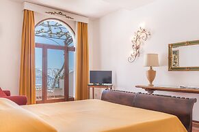 Poseidon Hotel