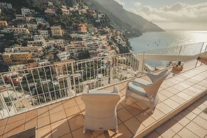 Poseidon Hotel