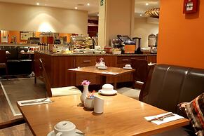 Gresham Belson Hotel