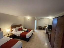 Pine Tree Motel