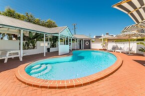 The Clifton Motel