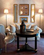 Hôtel Chateaubriand Champs Elysées