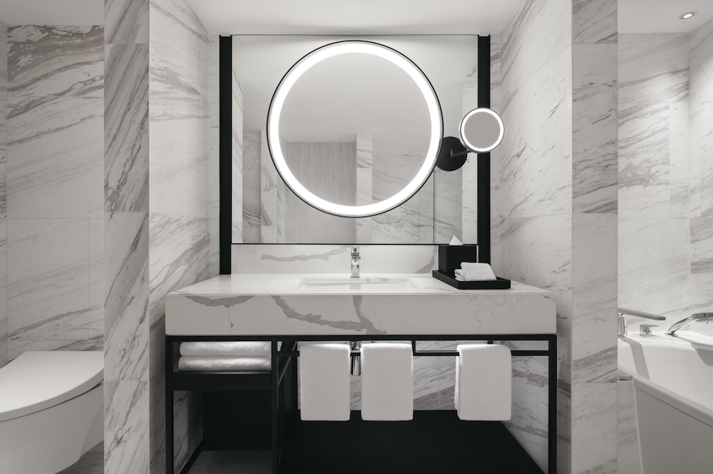 Hilton Singapore Orchard