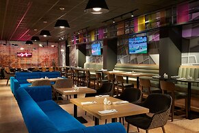 Delta Hotels by Marriott Toronto Airport & Conference Centre