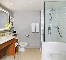 Crowne Plaza Toronto North York by IHG