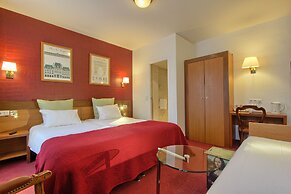 Timhotel Invalides Eiffel