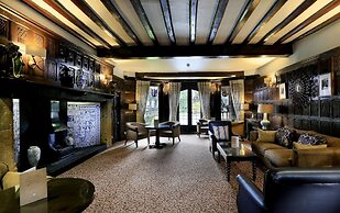 Macdonald Alveston Manor Hotel & Spa