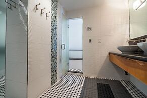 Century Plaza Hotel