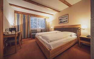 Mountain Plaza Hotel