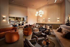 Hilton Darwin
