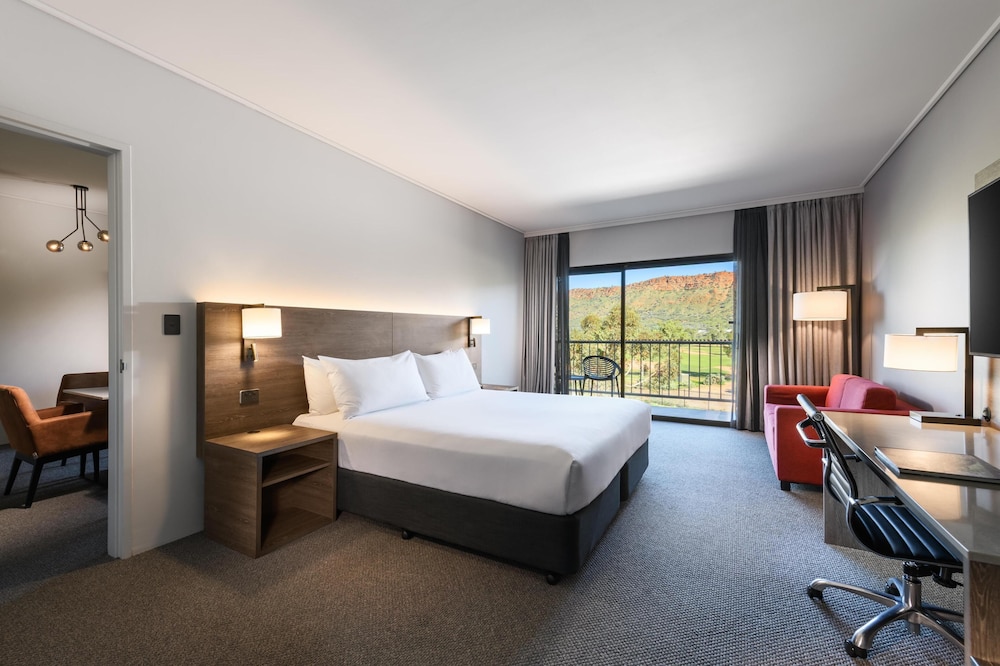 DoubleTree by Hilton Alice Springs